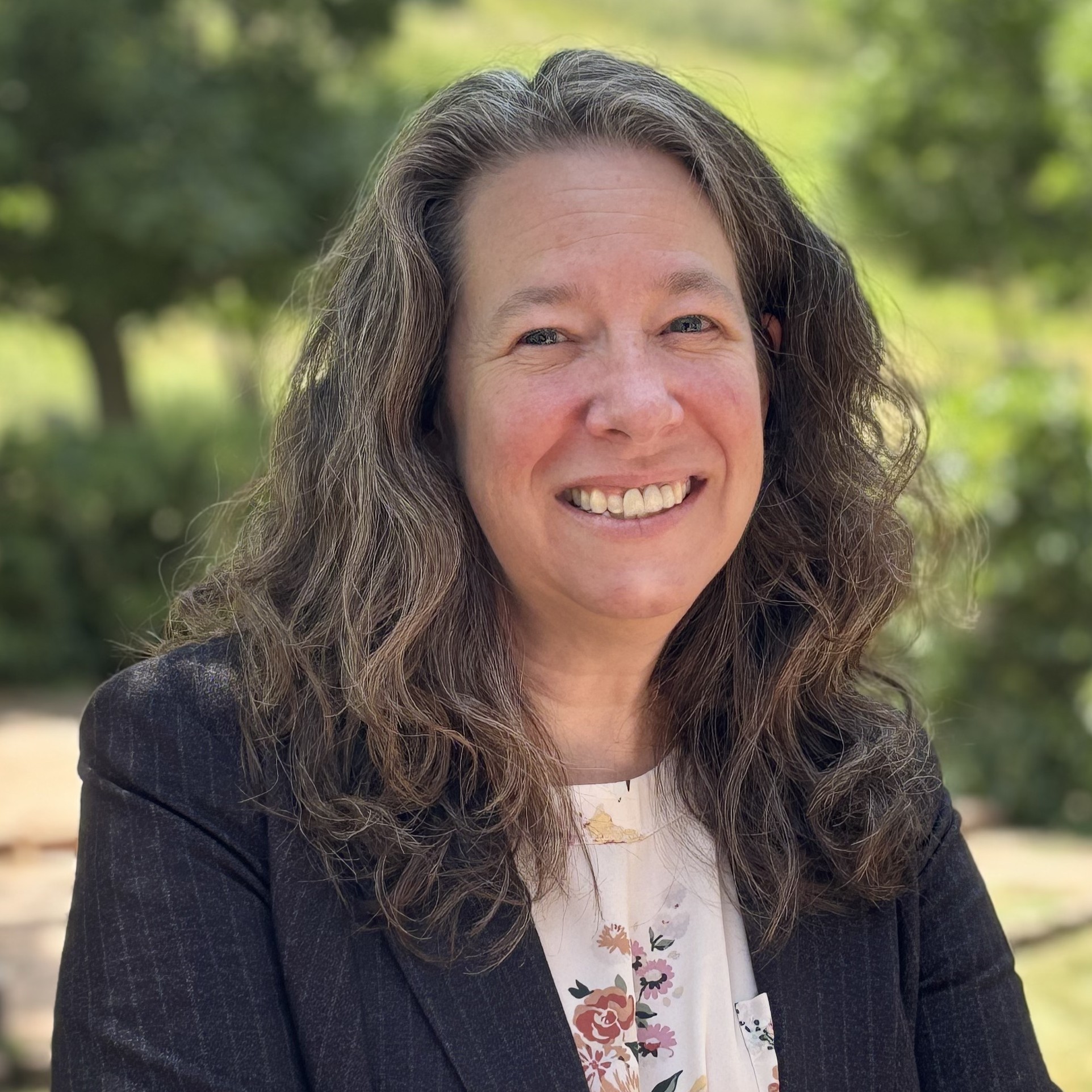 Headshot of Sue Winters